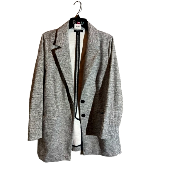 torrid Jackets & Blazers - Torrid Women's Heather Gray Black Lightweight Cotton 2 Buttons Jacket Size 0X